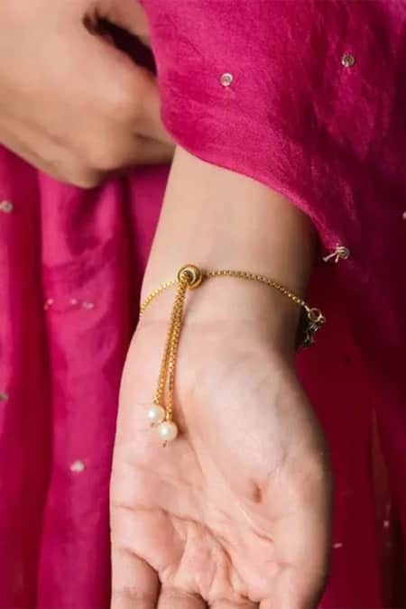 Queens Jewels Victorian Floral Carved Bracelet 