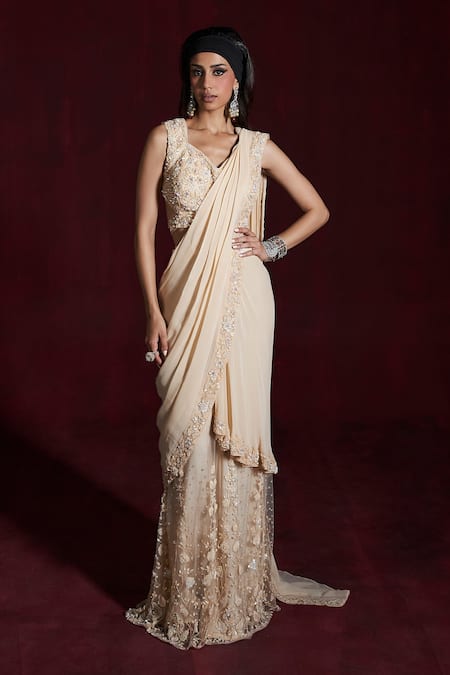 Rococo Heer Embroidered Pre-Draped Saree Set 