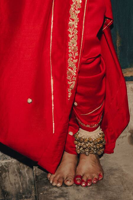 Label Earthen_Red Silk Zari, Embroidery Amoha Border Saree _at_Aza_Fashions