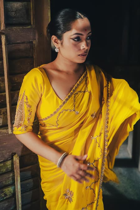 Label Earthen_Yellow Silk Zari, Embroidery Anvita Zardozi Saree _Online_at_Aza_Fashions