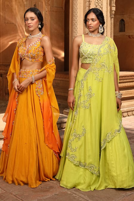 Buy_Niamh By Kriti_Green Georgette, Organza Embroidery, Pearls, Floral Hand Cape And Lehenga Set 