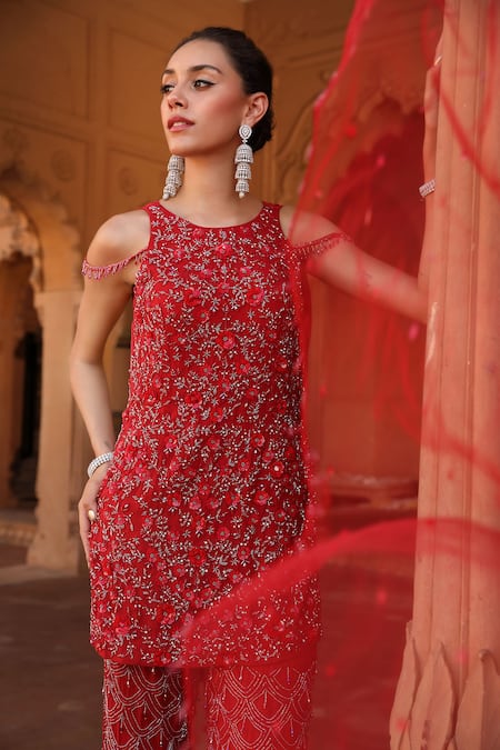 Buy_Niamh By Kriti_Red Organza, Net Beads, Sequins Round Neck Hand Embroidered Kurta Palazzo Set 