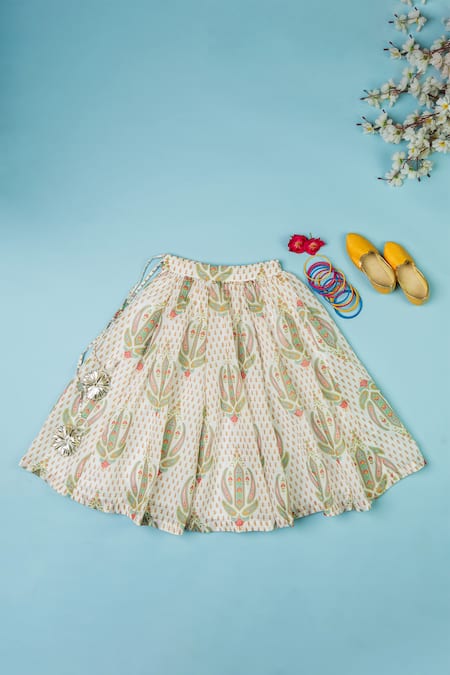 Yuvraani Jaipur_Multi Color Chanderi, Net Embroidery, Beads, Sequins Paisley Print Lehenga Set _at_Aza_Fashions