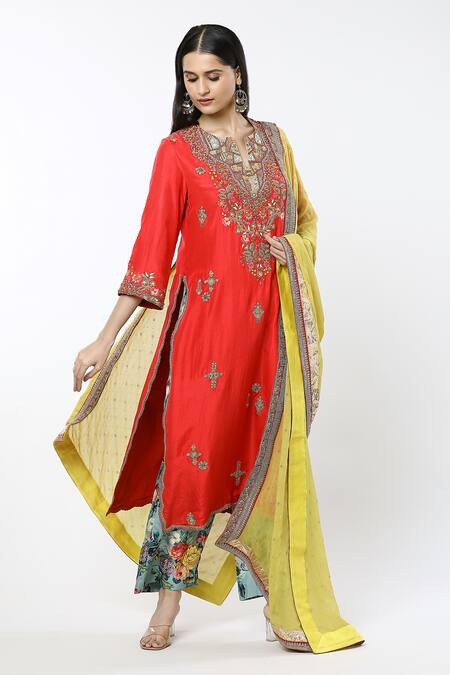 Buy_Debyani + CO_Red Cotton, Chiffon Embroidery Split V-neck Floral Straight Kurta Pant Set _Online_at_Aza_Fashions