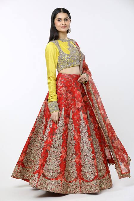 Buy Debyani + CO Red Organza, Silk Embroidery Round Neck Chota Gulab Lehenga Set Online at Aza Fashions Buy_Debyani + CO_Red Organza, Silk Embroidery Round Neck Chota Gulab Lehenga Set _Online_at_Aza_Fashions