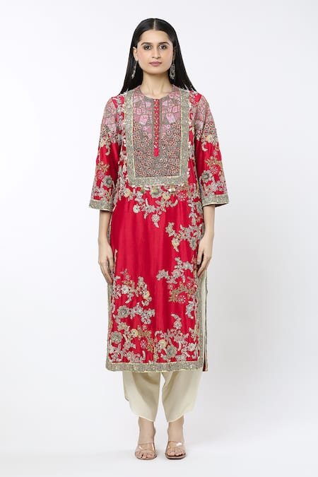 Debyani + CO Red Embroidery Round Neck Floral Straight Kurta Set Online at Aza Fashions Debyani + CO_Red Embroidery Round Neck Floral Straight Kurta Set _Online_at_Aza_Fashions