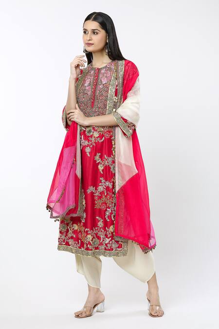 Buy Debyani + CO Red Embroidery Round Neck Floral Straight Kurta Set Online at Aza Fashions Buy_Debyani + CO_Red Embroidery Round Neck Floral Straight Kurta Set _Online_at_Aza_Fashions