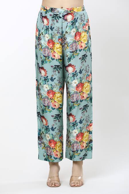 Buy Debyani + CO Green Cotton, Polyester, Chiffon Embroidery Split Geometric Choga Kurta Set Buy_Debyani + CO_Green Cotton, Polyester, Chiffon Embroidery Split Geometric Choga Kurta Set