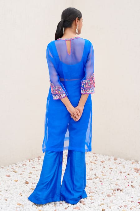 Shop Nidhi Kejriwal Blue Organza Sequins, Embroidery Round , Square Kurta Pant Set at Aza Fashions Shop_Nidhi Kejriwal_Blue Organza Sequins, Embroidery Round , Square Kurta Pant Set _at_Aza_Fashions