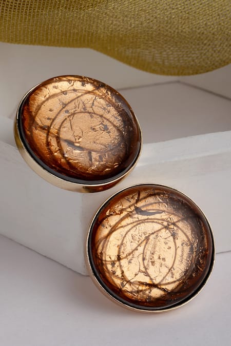 Shop Bijoux By Priya Chandna Rose Gold Metallic Thread Copper Foil And Wire Work Resin Studs at Aza Fashions Shop_Bijoux By Priya Chandna_Rose Gold Metallic Thread Copper Foil And Wire Work Resin Studs _at_Aza_Fashions