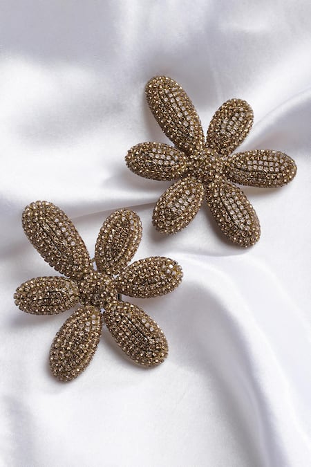 Shop_Bijoux By Priya Chandna_Gold Plated Crystals Daisy Embellished Studs _at_Aza_Fashions