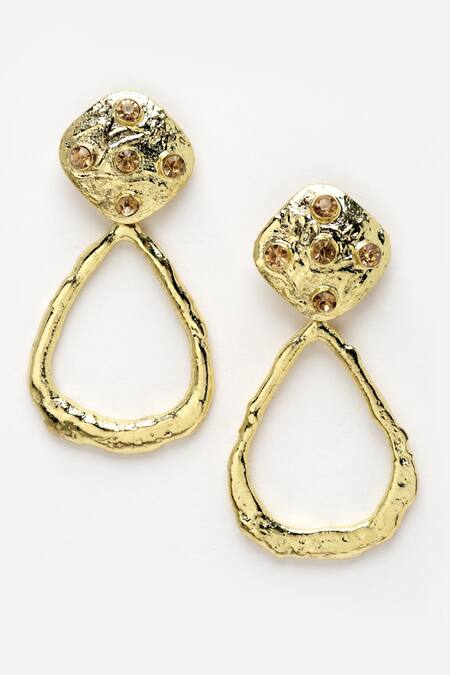 Bijoux By Priya Chandna Gold Plated Crystals Embellished Round Studs Online at Aza Fashions Bijoux By Priya Chandna_Gold Plated Crystals Embellished Round Studs _Online_at_Aza_Fashions