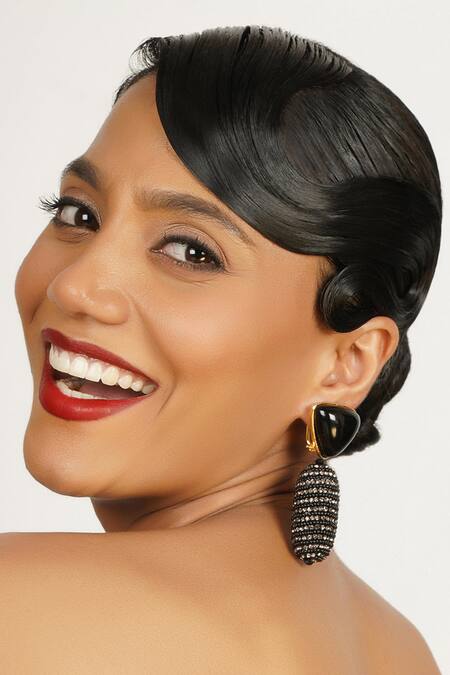 Bijoux By Priya Chandna_Black Crystals, Stones, Beads Embellished Earrings _Online_at_Aza_Fashions