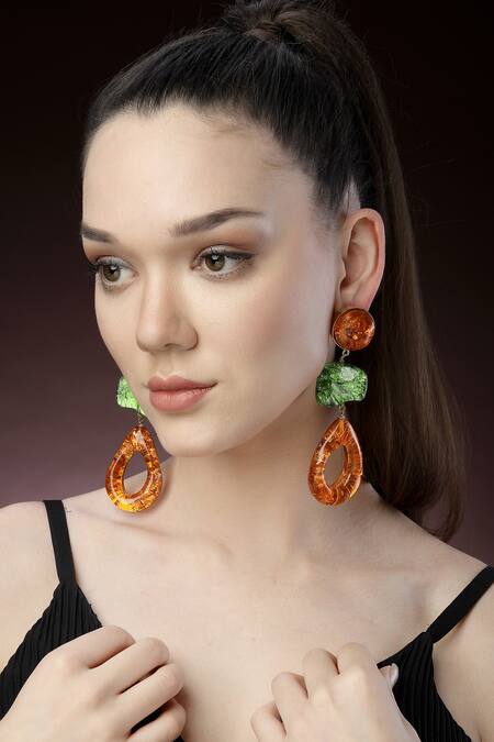 Bijoux By Priya Chandna_Orange Metallic Thread Geometric Resin Earrings _Online_at_Aza_Fashions