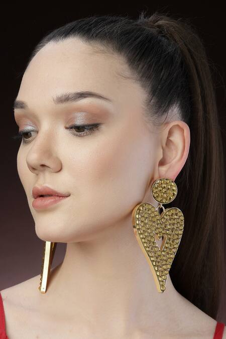 Buy_Bijoux By Priya Chandna_Gold Plated Crystals Embellished Heart Dangler Earrings _Online_at_Aza_Fashions