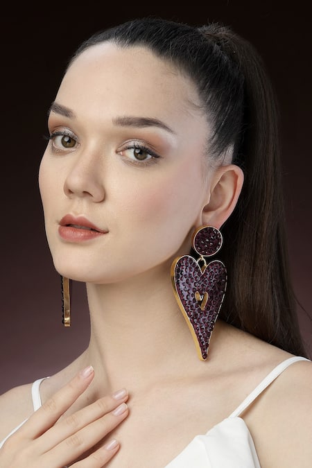 Bijoux By Priya Chandna Embellished Heart Dangler Earrings 