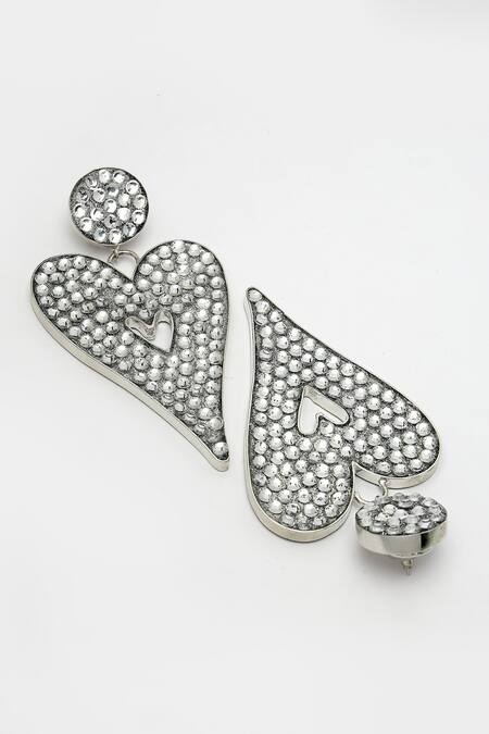 Buy_Bijoux By Priya Chandna_Silver Plated Crystals Heart Shaped Dangler Earrings 