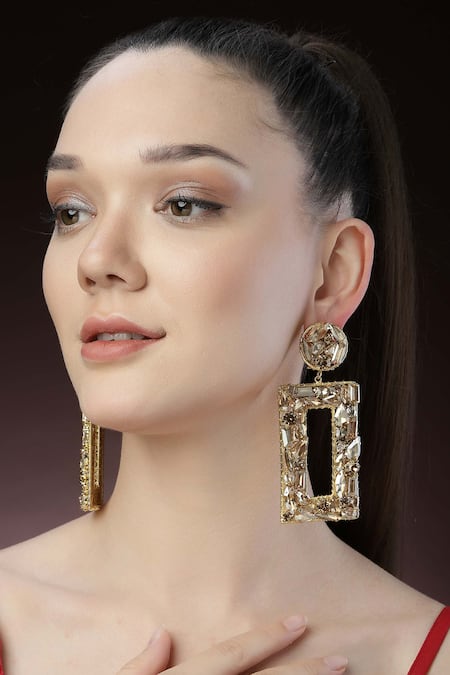 Bijoux By Priya Chandna Rectangle Motif Carved Earrings 