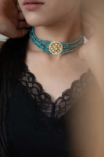Do Taara Blue Floral Kundan Studded Onyx Choker Online at Aza Fashions Do Taara_Blue Floral Kundan Studded Onyx Choker _Online_at_Aza_Fashions