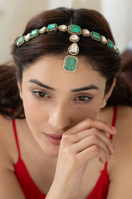 Shop Do Taara Green Crystals Victorian Polki Stone Studded Mathapatti Online at Aza Fashions Shop_Do Taara_Green Crystals Victorian Polki Stone Studded Mathapatti _Online_at_Aza_Fashions