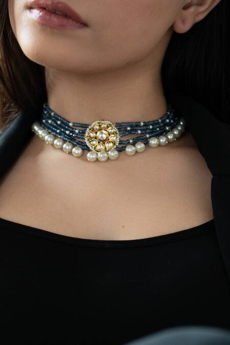 Do Taara_Blue Kundan Studded Pendant Choker _Online_at_Aza_Fashions