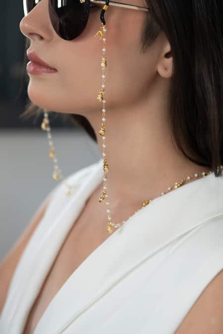 Do Taara_Gold Plated Ghungroo Pearl Embellished Eyewear Sling _Online_at_Aza_Fashions