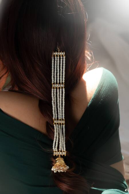 Do Taara_Gold Plated Pearls Kundan And Embellished Braid Pin _Online_at_Aza_Fashions