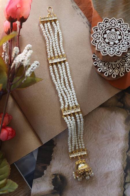 Shop_Do Taara_Gold Plated Pearls Kundan And Embellished Braid Pin _Online_at_Aza_Fashions