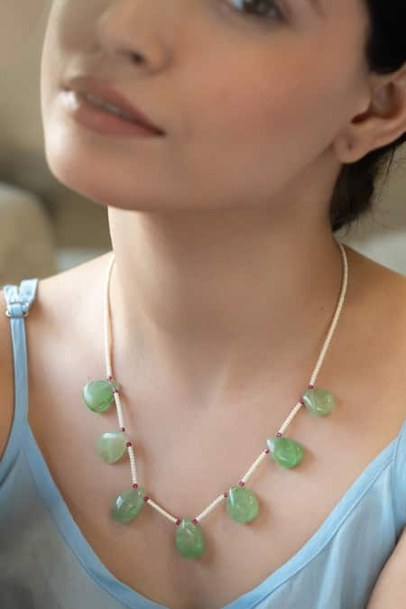 Do Taara Green Flourite Stone Pearl Embellished Necklace 