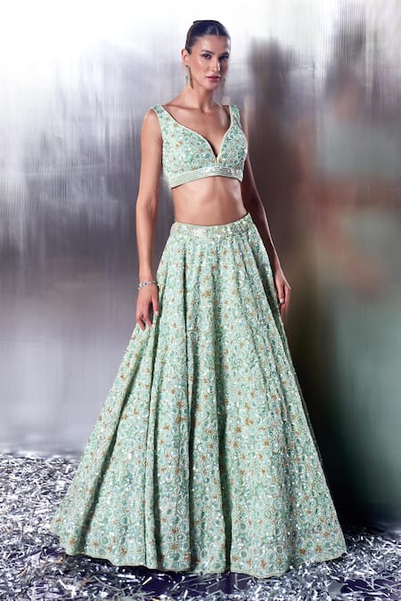 Angad Singh Green Organza Embroidery, Sequins, Crystals, Pearls Plunge Bridal Lehenga Set Online at Aza Fashions Angad Singh_Green Organza Embroidery, Sequins, Crystals, Pearls Plunge Bridal Lehenga Set _Online_at_Aza_Fashions
