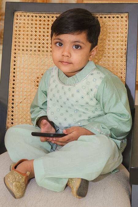 Shop_Pankhuri By Priyanka_Green Cotton, Chanderi Mirrors, Lace Mirrorwork Overlap Panel Kurta With Pyjama _Online_at_Aza_Fashions