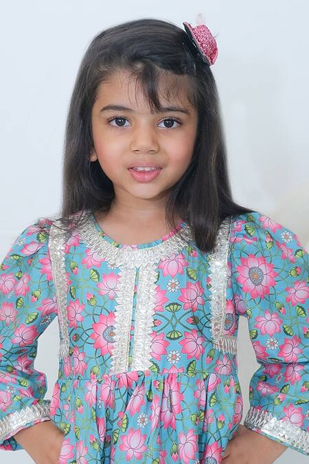 Pankhuri By Priyanka_Blue Silk Lace Lotus Print Peplum Kurta With Pant _Online_at_Aza_Fashions