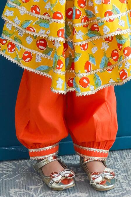 Pankhuri By Priyanka_Yellow Cotton Lace Fruit Print Tiered Kurta And Salwar Pant Set _Online_at_Aza_Fashions