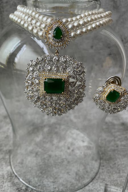 Buy_Studio6 Jewels_Green Pearls, Stones, Zari Zircon Embellished Cluster Necklace Set_Online_at_Aza_Fashions