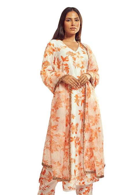 Harshita Singhvi_Orange Tussar, Silk, Organza Lace V-neck Floral Print Kurta Pant Set _Online_at_Aza_Fashions