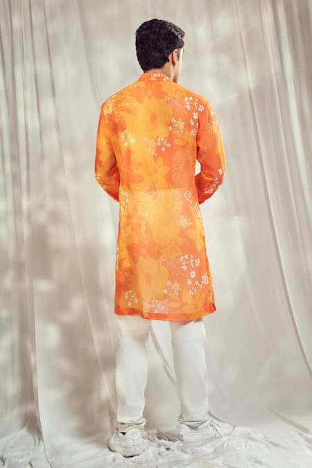 Harshita Singhvi Bloom Garden Print Kurta 
