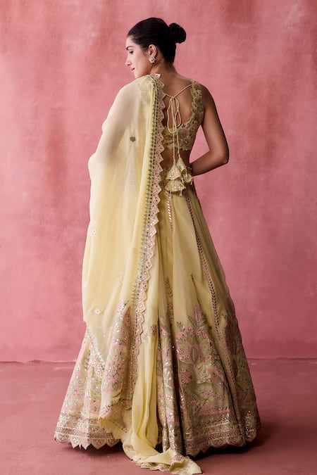SUHINO Yellow Organza, Cotton Mirrors, Gota Patti, Noor Gul Patchwork Lehenga Set Online at Aza Fashions SUHINO_Yellow Organza, Cotton Mirrors, Gota Patti, Noor Gul Patchwork Lehenga Set _Online_at_Aza_Fashions