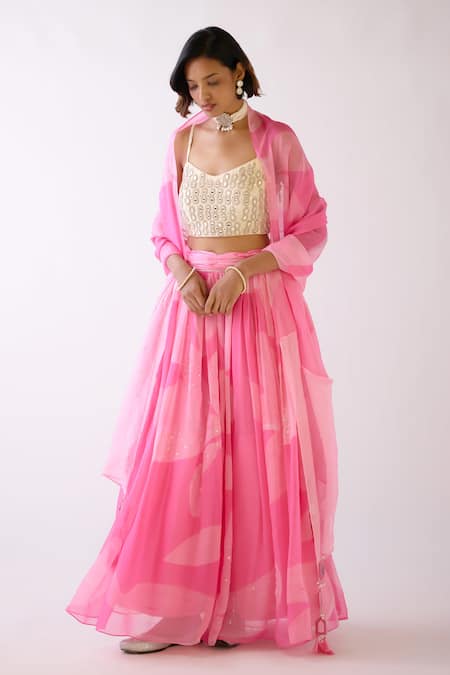 Basanti - Kapde Aur Koffee Pink Organza Embroidery Mirror Sweetheart Neck Abstract Pattern Lehenga Set 