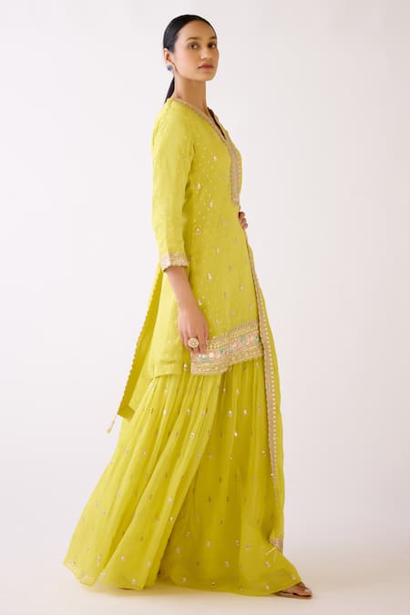 Buy Basanti - Kapde Aur Koffee Yellow Organza Sequins, Embroidery V-neck Butti Kurta Sharara Set Online at Aza Fashions Buy_Basanti - Kapde Aur Koffee_Yellow Organza Sequins, Embroidery V-neck Butti Kurta Sharara Set _Online_at_Aza_Fashions