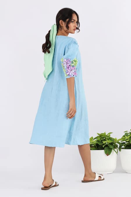 Shop Studio Moda India Blue Linen Embroidery Round Neck Floral Applique Work Sleeve Dress at Aza Fashions Shop_Studio Moda India_Blue Linen Embroidery Round Neck Floral Applique Work Sleeve Dress _at_Aza_Fashions
