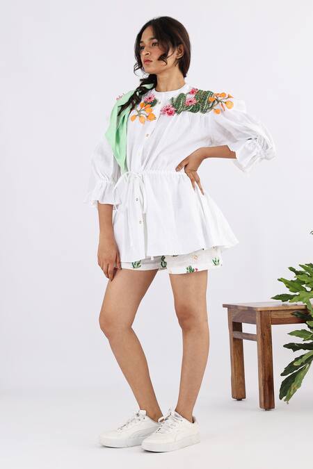 Studio Moda India White Linen Embroidery Round Neck Floral Applique Work Shirt Online at Aza Fashions Studio Moda India_White Linen Embroidery Round Neck Floral Applique Work Shirt _Online_at_Aza_Fashions