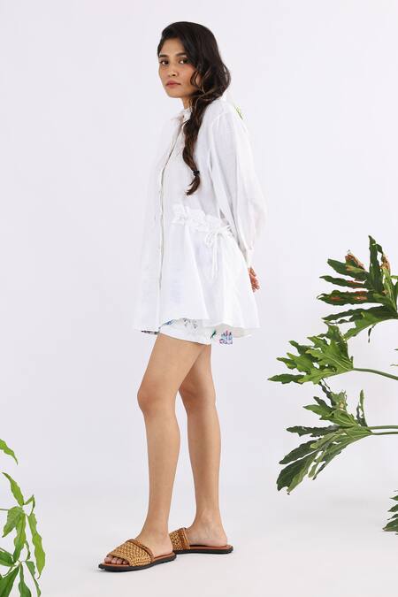 Studio Moda India White Linen Embroidery Collared Floral Bouquet Applique Work Shirt Online at Aza Fashions Studio Moda India_White Linen Embroidery Collared Floral Bouquet Applique Work Shirt _Online_at_Aza_Fashions