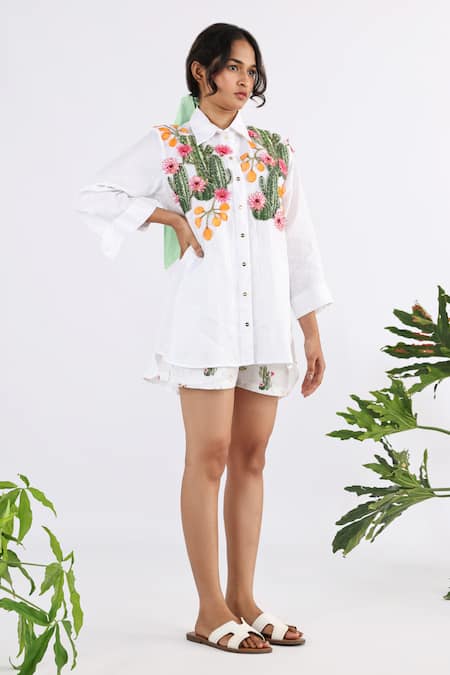 Studio Moda India White 100% Linen Embroidered Floral Applique Collar Work Shirt 