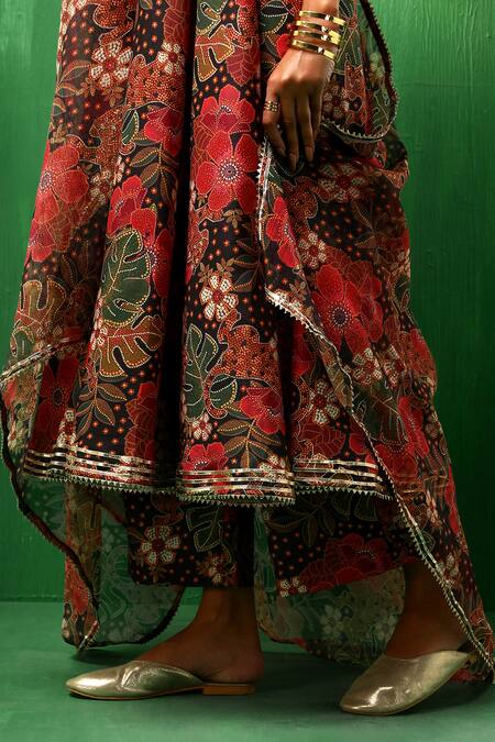 Shop_Pomcha Jaipur_Black Muslin, Cotton Gota Patti V-neck Tropical Print Anarkali Set _Online_at_Aza_Fashions