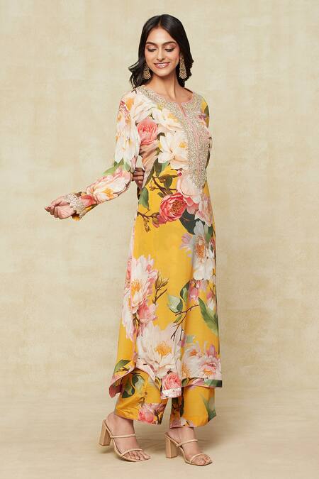 Anushree Reddy_Yellow Cotton Embroidery Split V-neck Floral Print Kurta And Pant Co-ord Set_at_Aza_Fashions