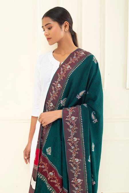 Shop Pashme Ladakh Green Embroidered Paisley Woven Pashmina Shawl Online at Aza Fashions Shop_Pashme Ladakh_Green Embroidered Paisley Woven Pashmina Shawl _Online_at_Aza_Fashions