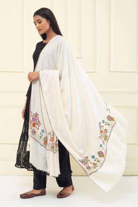 Pashme Ladakh Floral Bunch Embroidered Pashmina Shawl 