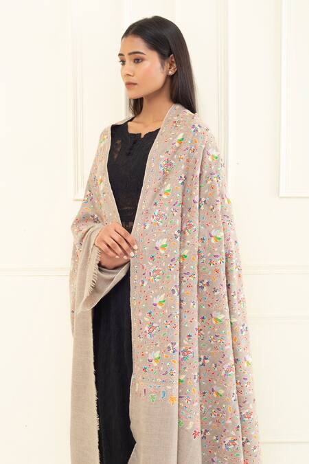 Shop Pashme Ladakh Grey Embroidered Chinar Pashmina Shawl Online at Aza Fashions Shop_Pashme Ladakh_Grey Embroidered Chinar Pashmina Shawl _Online_at_Aza_Fashions
