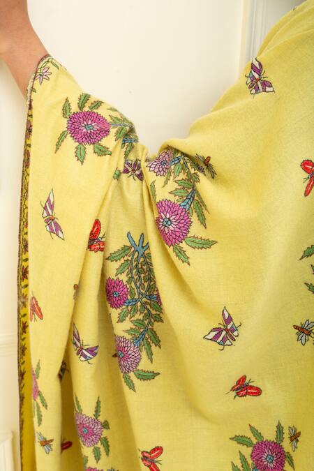 Buy Pashme Ladakh Green Embroidered Dahlia Scatter Pashmina Shawl Buy_Pashme Ladakh_Green Embroidered Dahlia Scatter Pashmina Shawl