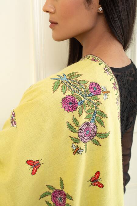 Shop Pashme Ladakh Green Embroidered Dahlia Scatter Pashmina Shawl Shop_Pashme Ladakh_Green Embroidered Dahlia Scatter Pashmina Shawl
